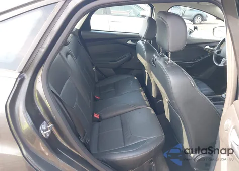 2017 Ford Focus Titanium from USA, damaged, VIN 1FADP3J21HL203736